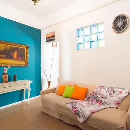Art Deco Downtown Apartman